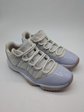 Nike Air Jordan 11 Retro Low Pure Violet Women’s Size 10.5